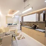 Kler-elegant Ali Demi Apartmán Tirana