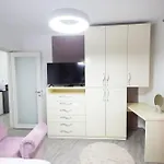Kler-elegant Ali Demi Apartmán Tirana