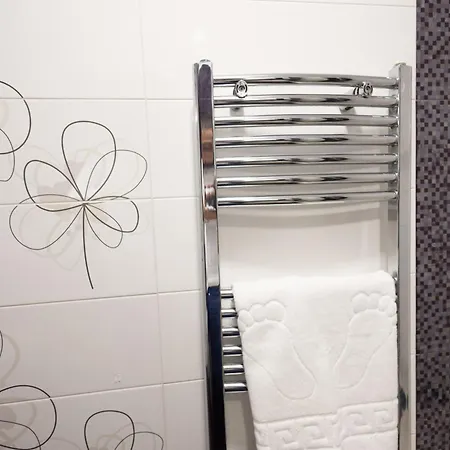 Apartment Kler-elegant Ali Demi Tirana