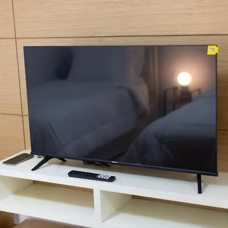 Kler-elegant Ali Demi Tirana