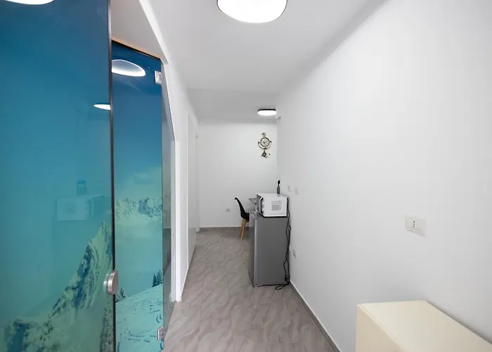 Apartment Kler-elegant Ali Demi Tirana