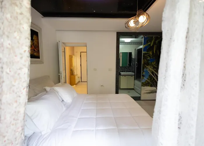 Kler-elegant Ali Demi Apartment