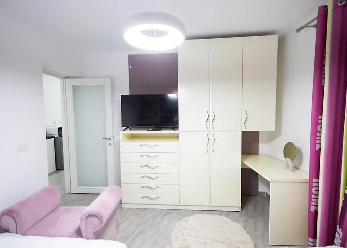 Kler-elegant Ali Demi Apartment Tirana